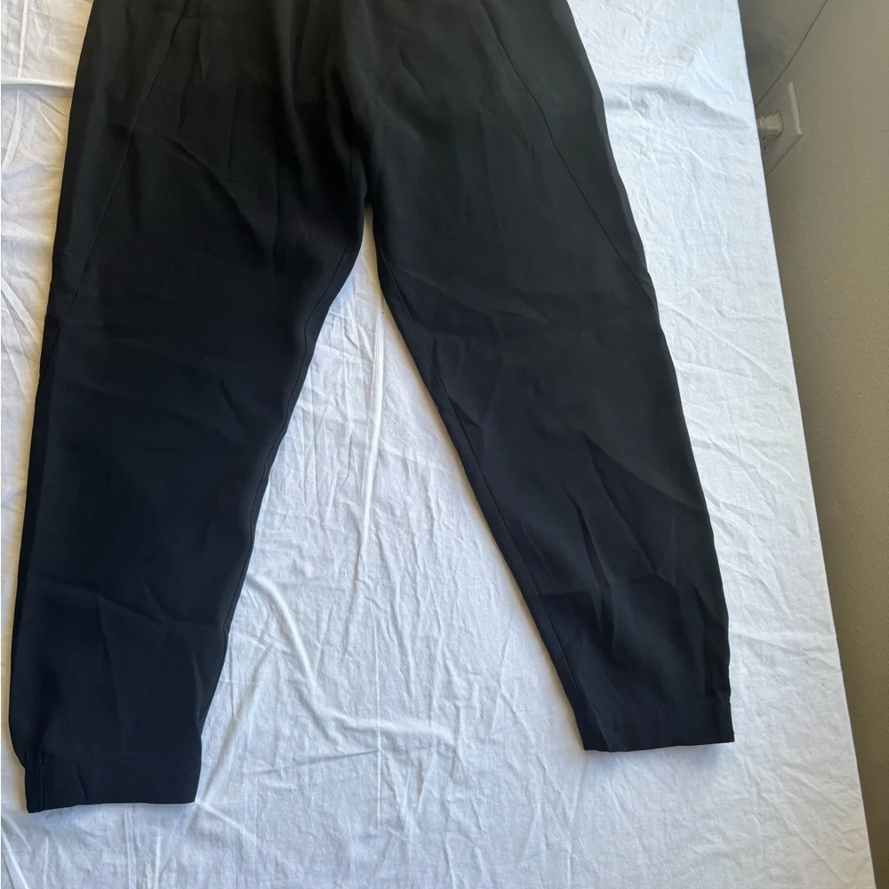 Babaton woman’s Elegant Black Dress Pants - Picture 2 of 7